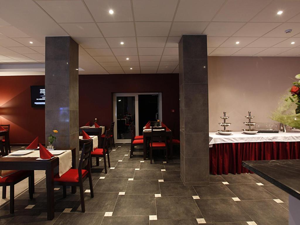 Hotel Otolinski Płock Dış mekan fotoğraf
